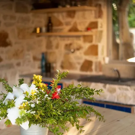 Janakis Garden Livadi 3* Himare Fshat