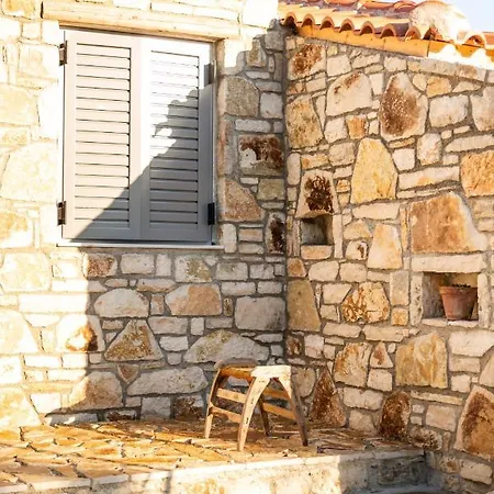 Lejlighedshotel Janakis Garden Livadi Himare Fshat