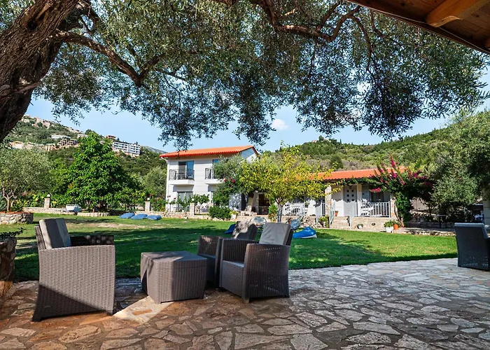 Janakis Garden Livadi