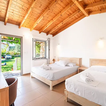 Appart hôtel Janakis Garden Livadi Himare Fshat