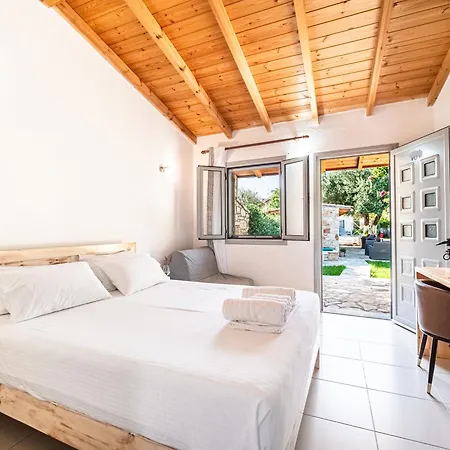 Appart hôtel Janakis Garden Livadi 3*