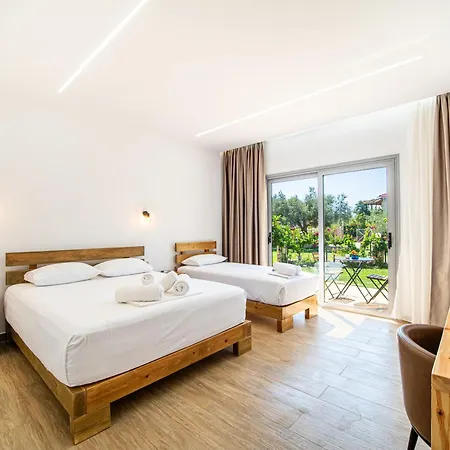 Janakis Garden Livadi Himare Fshat