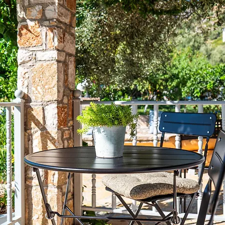 Appart hôtel Janakis Garden Livadi 3*