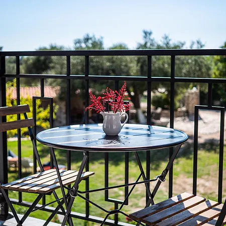Janakis Garden Livadi Appart hôtel Himare Fshat