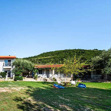 Janakis Garden Livadi