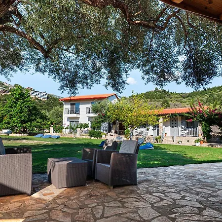 Janakis Garden Livadi