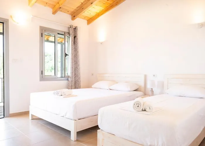 Apart Otel Janakis Garden Livadi